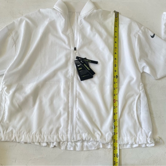 Nike Dry Bliss Jacket White Butter Zip Up Lightweight Training Unlined Sz M NWT - Picture 5 of 10
